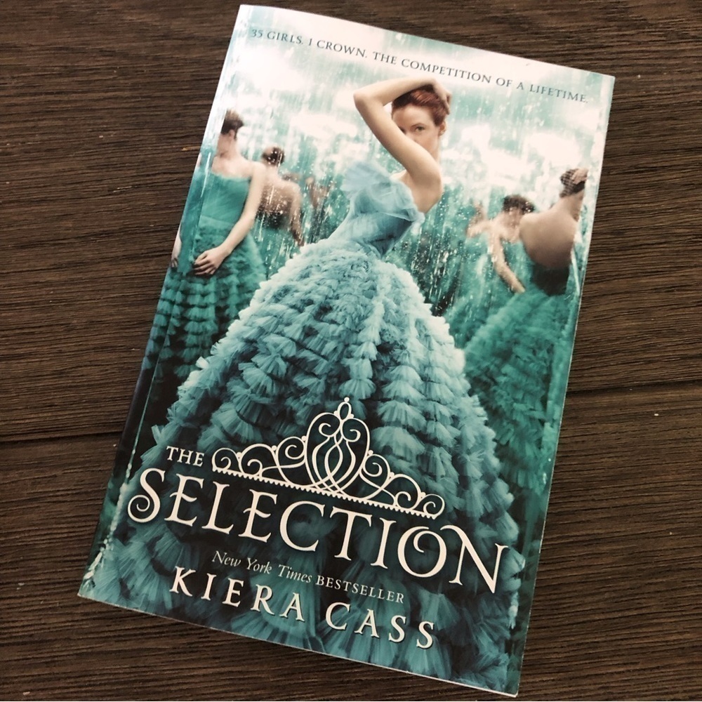 The Selection Series: The Selection by: Kiera Cass paperback book